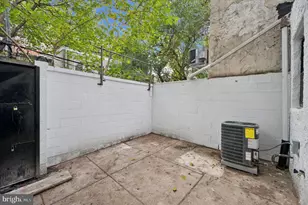 1528 Manton St, Philadelphia, PA 19146 - Photo 29