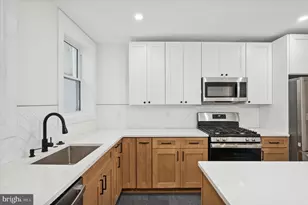 1528 Manton St, Philadelphia, PA 19146 - Photo 13