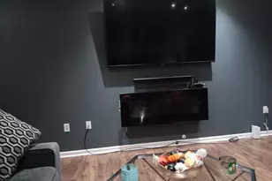 1904 W Jefferson St, Philadelphia, PA 19121 - Photo 7