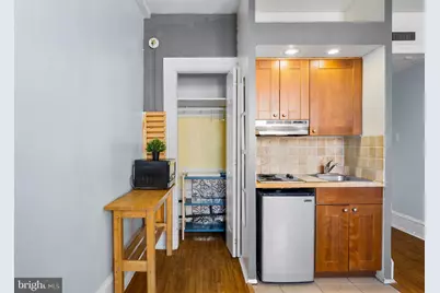 1324 Locust Street #807, Philadelphia, PA 19107 - Photo 23