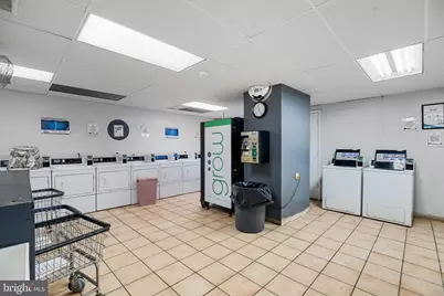 1324 Locust Street #807, Philadelphia, PA 19107 - Photo 27