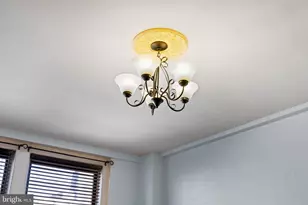 1324 Locust St, Philadelphia, PA 19107 - Photo 21