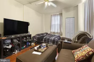 1324 Locust St, Philadelphia, PA 19107 - Photo 3