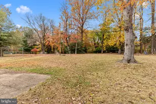 621 Artwood Dr, Philadelphia, PA 19115 - Photo 35