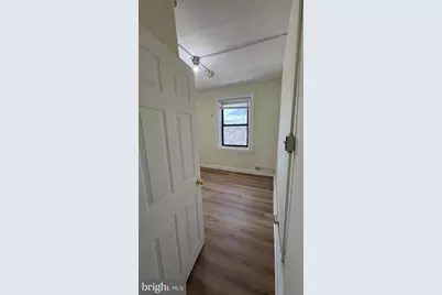 228 N 10th Street #4F, Philadelphia, PA 19107 - Photo 3