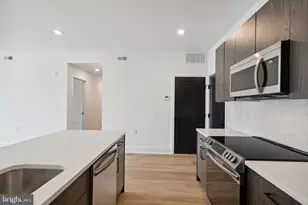 1419 W Grange Ave, Philadelphia, PA 19141 - Photo 5