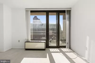 1420 Locust Street #7M, Philadelphia, PA 19102 - Photo 17