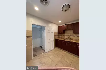 243 E Girard Avenue #1ST FL, Philadelphia, PA 19125 - Photo 7