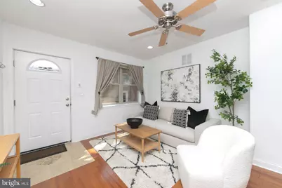 1030 N Leithgow Street, Philadelphia, PA 19123 - Photo 5