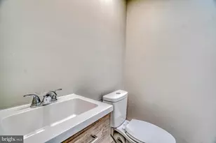 7322 Drexel Rd, Philadelphia, PA 19151 - Photo 19