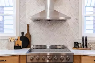 413 S 51st St, Philadelphia, PA 19143 - Photo 11