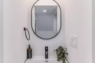 413 S 51st St, Philadelphia, PA 19143 - Photo 5