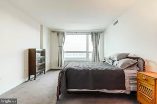 717 S Chris Columbus Blvd, Philadelphia, PA 19147 - Photo 5