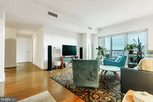 717 S Chris Columbus Blvd, Philadelphia, PA 19147 - Photo 1