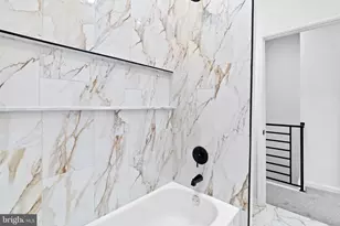 5749 Hazel Ave, Philadelphia, PA 19143 - Photo 33