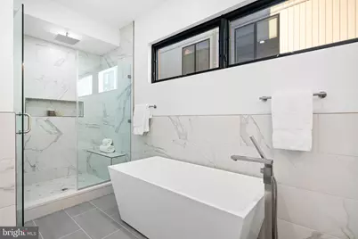 1327 S Capitol Street, Philadelphia, PA 19146 - Photo 19