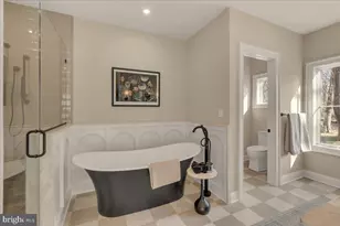 385 Port Royal Ave, Philadelphia, PA 19128 - Photo 21