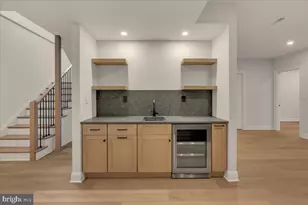 385 Port Royal Ave, Philadelphia, PA 19128 - Photo 31