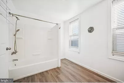 2038 Fairmount Avenue, Philadelphia, PA 19130 - Photo 11