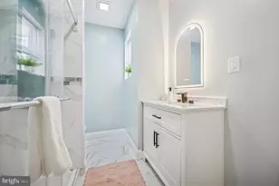 1317 S 19th St, Philadelphia, PA 19146 - Photo 11