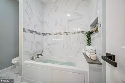 1317 S 19th Street, Philadelphia, PA 19146 - Photo 15