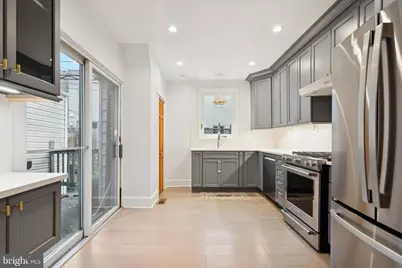 863 N Woodstock Street, Philadelphia, PA 19130 - Photo 3