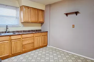 3621 Wessex Ln, Philadelphia, PA 19114 - Photo 9