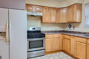 3621 Wessex Ln, Philadelphia, PA 19114 - Photo 7