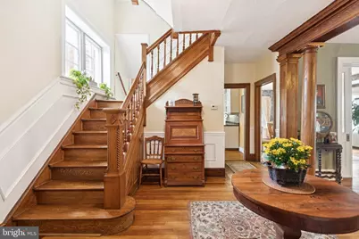 7725 Ardleigh Street, Philadelphia, PA 19118 - Photo 3