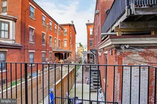 2007 Cambridge St, Philadelphia, PA 19130 - Photo 11