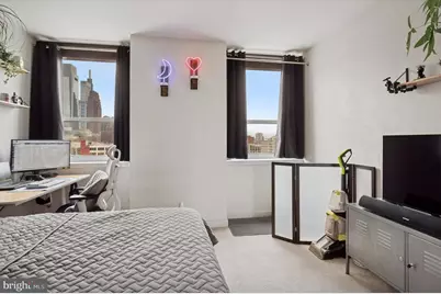 1100 Vine Street #1409, Philadelphia, PA 19107 - Photo 15