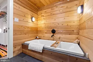 7725 Crefeld St, Philadelphia, PA 19118 - Photo 27