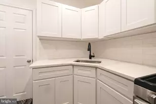 628 Miller St, Philadelphia, PA 19125 - Photo 9