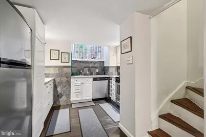 523 S Leithgow Street, Philadelphia, PA 19147 - Photo 13