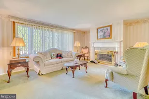 1137 Layton Rd, Philadelphia, PA 19115 - Photo 9