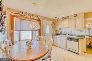 1137 Layton Rd, Philadelphia, PA 19115 - Photo 19