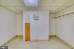 1137 Layton Rd, Philadelphia, PA 19115 - Photo 39