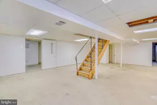 1137 Layton Rd, Philadelphia, PA 19115 - Photo 41