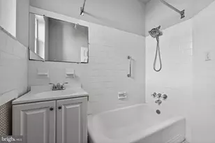 2541 S Mole St, Philadelphia, PA 19145 - Photo 17