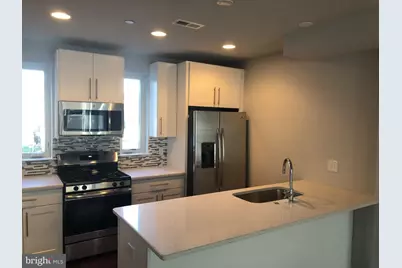 436 Kingsley Street, Philadelphia, PA 19128 - Photo 3