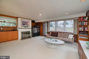 117 Alexis Ln, Philadelphia, PA 19115 - Photo 25