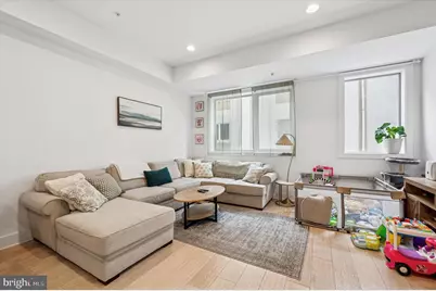 927 N Front Street #3, Philadelphia, PA 19123 - Photo 5