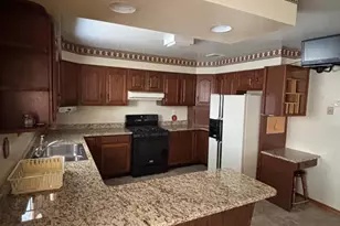 708 Hoffnagle St, Philadelphia, PA 19111 - Photo 7