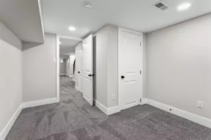 5719 Hazel Ave, Philadelphia, PA 19143 - Photo 21