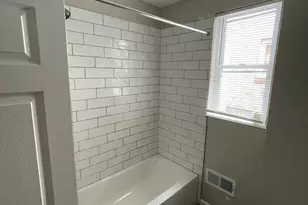 1405 W Pacific St, Philadelphia, PA 19140 - Photo 29