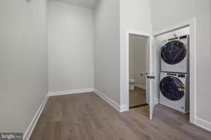 223 S 45th St, Philadelphia, PA 19104 - Photo 9