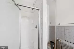 4011 Pine St, Philadelphia, PA 19104 - Photo 29