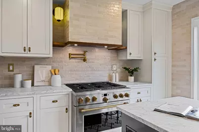 242 Locust Street, Philadelphia, PA 19106 - Photo 7