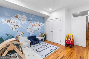 1323 Crease St, Philadelphia, PA 19125 - Photo 19