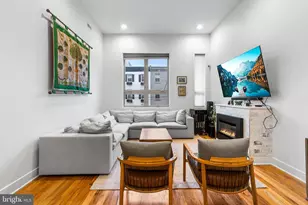 1323 Crease St, Philadelphia, PA 19125 - Photo 3